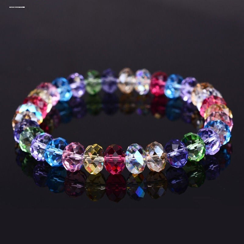 Plastic acrylic bracelet for children, a little girl's crystal bead jewelry, seven-color bracelet, junior high school student