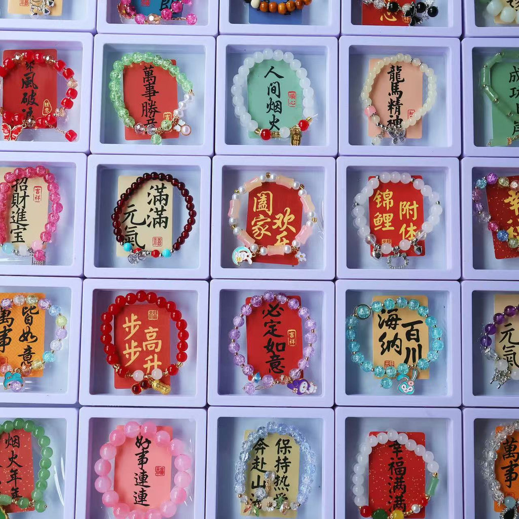 Wholesale bracelets and pendants for stalls at night markets, festival holidays
